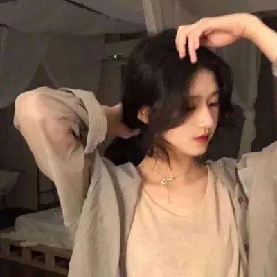 深夜的奇葩恋爱图鉴
